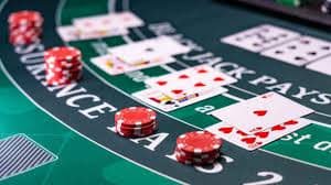 Pengguna menikmati layanan streaming live casino dan taruhan sports di dewanaga89 dengan nyaman
